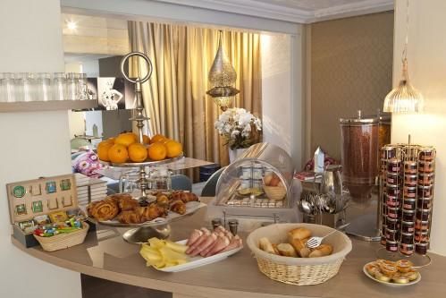 Hotel Mayet – Breakfast